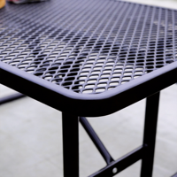Ensemble de tables et bancs de pique-nique commerciaux toutes saisons en acier expansé, durables, modernes, rectangulaires, pour terrasse