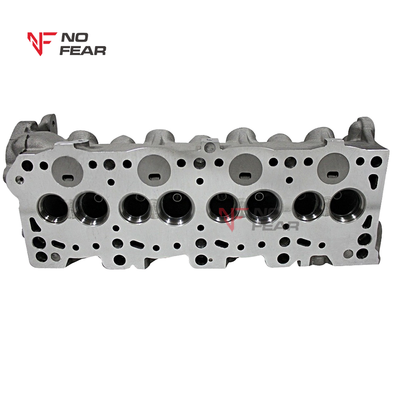 2.2L R2 Diesel Engine Cylinder Head AMC 908740 for Mazda