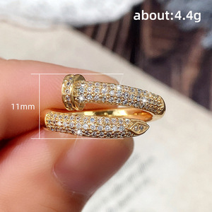 Anello Aperto Regolabile dal Design Semplice per Donne - Product Image 5