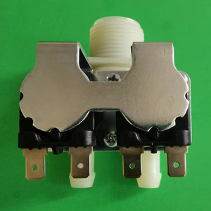 Vanne solénoïde en nylon à double cœur, une entrée, deux sorties, six points parallèles pour une pression d'eau faible ou nulle - Product Image 3