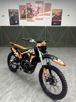 Motocicleta de Carreras Huayang T2 de Alto Rendimiento, 250cc, Usada, 150km/h