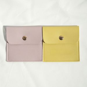 Sac à bijoux en cuir PU tendance avec bouton métallique pour emballage cadeau printemps/été et rangement de bijoux - Product Image 2