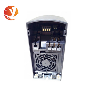 เครื่องแปลงความถี่420-2UD17-5AA1 6SE6 Siemens ของแท้สินค้าใหม่ตัวควบคุมโปรแกรมได้ PLC 16 I/o 110V I/O Link - Product Image 3