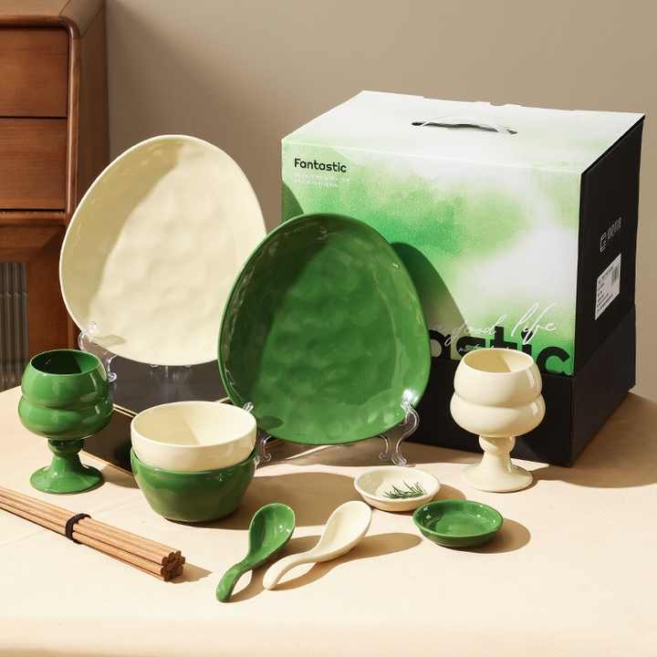 Modern Cream Ceramic Tableware Set Fantasy Bowl Chopsticks Plate High-Value Underglaze Color Eco-Friendly Porcelain for Home Use