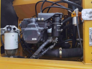 Trouvez des excavatrices sur chenilles Komatsu PC200 d'occasion de haute qualité, similaires à la série PC200, pour la vente. - Product Image 5