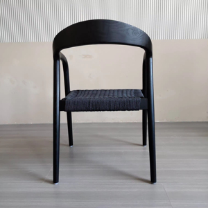 <span class=keywords><strong>Silla</strong></span> de comedor de ratán negro moderno nórdico, muebles de comedor de alta calidad, sillas de madera maciza tejidas con brazos - Product Image 4