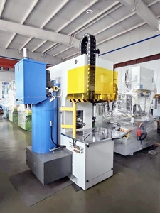 Nuova Macchina per la Creazione di Modelli in Cera per Grandi Fusione, Attrezzatura per Microfusione, Macchina per Iniezione di Cera con Motore - Product Image 4