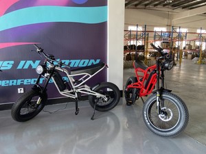 Vélo de montagne tendance de <span class=keywords><strong>20</strong></span> <span class=keywords><strong>pouces</strong></span>, vélo de ville, vélo électrique à pneus larges, batterie au lithium 48V 500W, cadre en alliage d'aluminium, 7 vitesses, capteur - Product Image 6
