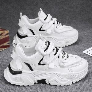 Chaussures décontractées de mode pour hommes, plateforme extérieure, logo personnalisé 2024, baskets noires de loisirs pour hommes, chaussures de marche de style sportif, en stock - Product Image 2