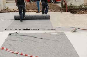 מחיר המפעל ללא ארוג pp רכבת ייצור מטמנה geotextiles - Product Image 6