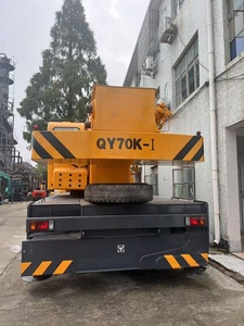 Grúa de Camión Usada de 70 Toneladas, en Buen Estado, con Motor Weichai Nacional III y Cuatro Ejes para Elevación en Construcción - Product Image 6