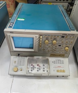 Traceurs de courbes Tektronix 371A pour instruments de test - Négociation de prix - Product Image 1