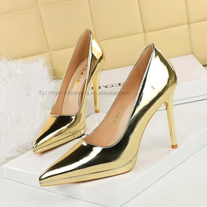 Escarpins de luxe en cuir verni marron nude, élégants, à nœud papillon, bout pointu, talons aiguilles pour femme - Product Image 2