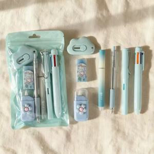 Set di Cancelleria Transfrontaliero, Confezione Regalo da 7 Pezzi Aspetto di Alta Qualità per gli Studenti nel Primo Giorno di Scuola - Product Image 6