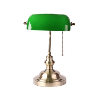 Lampada da Tavolo <span class=keywords><strong>Vintage</strong></span> <span class=keywords><strong>in</strong></span> Vetro Verde e Ferro, a Risparmio Energetico, Semplice ed Ecologica, Stile Tradizionale per Hotel - Product Image 3