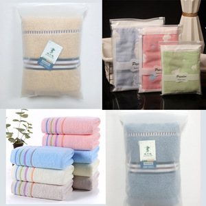 Machine de repassage et de désinfection entièrement automatique pour draps, housses de couette, taies d'oreiller, serviettes de bain et serviettes de toilette, avec fonction de pliage, pour usine de blanchisserie. - Product Image 2
