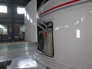 Caravana de aluminio moderna de diseño de alta velocidad para acampar al aire libre, autocaravana con cocina y baño - Product Image 6