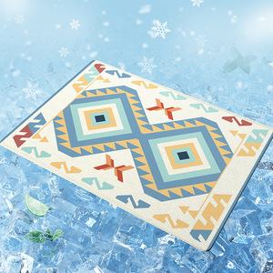 แผ่นรองนอนเย็นสำหรับสัตว์เลี้ยง Xuying Ice Silk รูปทรงสี่เหลี่ยมผืนผ้า ขนาด 45x60 ซม. 50x70 ซม. 65x90 ซม. 85x120 ซม. ลายเรขาคณิต - Product Image 4