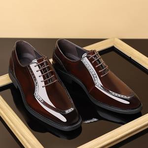 Commercio all'ingrosso 2025 <span class=keywords><strong>da</strong></span> <span class=keywords><strong>uomo</strong></span> in pelle verniciata lucida Brogue oxford Vintage Cognac Wingtip <span class=keywords><strong>scarpe</strong></span> formali per lo <span class=keywords><strong>sposo</strong></span> di nozze - Product Image 3