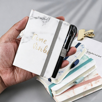 Libreta de Bolsillo de Cuero PU, Mini Diario A7, Banda Elástica, Portaplumas, Logotipo Dorado en Relieve, Pequeño Diario, Bloc de Notas Corporativo