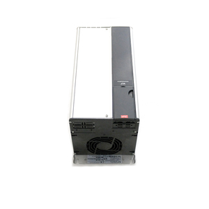 ชุดควบคุมความเร็วรอบมอเตอร์ AC แบบปรับความถี่ได้ VLT FC-302 ซีรีส์ 30kW/40HP 380-500V IP20 - Product Image 3