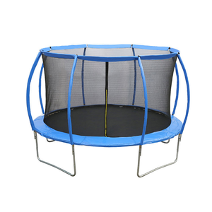 <span class=keywords><strong>Trampoline</strong></span> d'extérieur multi-générations Zoshine avec <span class=keywords><strong>poteaux</strong></span> de soutien incurvés et échelle d'accès sécurisée, idéal pour le saut quotidien en toute sécurité - Product Image 3