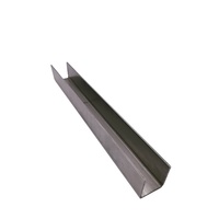 Support de poteau perforé en acier inoxydable toutes tailles, rail en acier profilé en C sur mesure, découpe, pliage, fabrication OEM