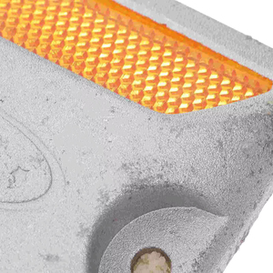 耐用的反光道路标记铝车道标记夜间能见度安全警告螺柱车道标记 - Product Image 4