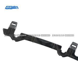 Support de calandre de voiture en matériau d'origine haut de gamme pour Aston Martin DBX 2021 OE MY83-8B148-AC - Product Image 4