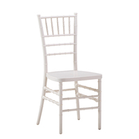 Chaises Chiavari d'Hôtel Événementielles en Gros, Transparentes, en Bambou, de Banquet, en Cristal, Plastique, Résine ou Polycarbonate, pour Mariage