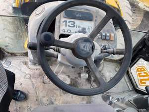 Chargeuse-pelleteuse JCB 4CX, état d'origine, mini-excavatrice, moteur CAT (Royaume-Uni), capacité de charge nominale de 15 tonnes, modèle 2015, prix réduit, à vendre - Product Image 2