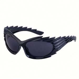 Lunettes de soleil œil de chat vintage de luxe 2023 pour hommes et femmes, monture argentée, style Y2K punk, avec pointes enveloppantes - Product Image 6