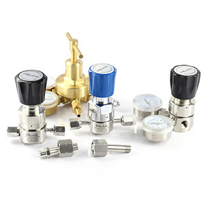 Regulador de Gas de Doble Etapa de Alta y Baja Presión Hikelok con Cambio Automático - Product Image 4