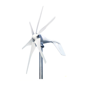 Generador Eólico Horizontal Magnético Trifásico de 800W 12V/24V con Rotor de 1.3m de Diámetro para Uso Doméstico, Certificado CE - Product Image 1