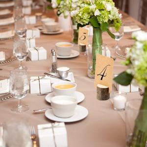 12 mini porte-cartes en bois et 24 cartes de placement en kraft, étiquettes alimentaires pour buffet de fête, porte-cartes nominatifs et porte-photos - Product Image 3