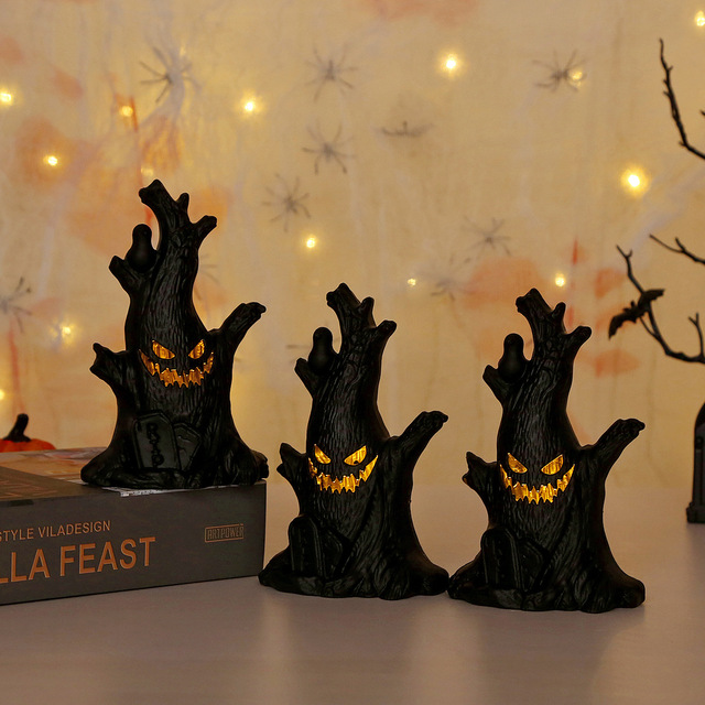2025 Halloween Spooky Tree LED Retro Portable Lamp Hot Selling Miniature Micro Landscape Party Decorations
