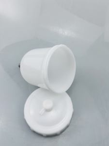 <span class=keywords><strong>Pistolet</strong></span> à pulvérisation en plastique à alimentation par gravité de haute qualité M16*1.5 <span class=keywords><strong>avec</strong></span> filetage et couvercle - 600 ml, version noir et blanc pour pistolets à air comprimé de 1,3 mm - Product Image 6