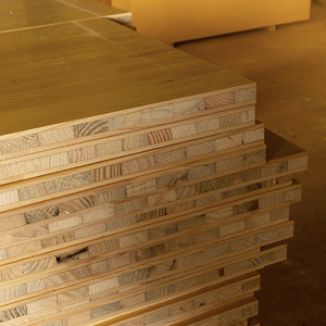 Tableros de Andamio de Contrachapado Fenólico de 3 Capas con Revestimiento de Película de 18 mm para Encofrado de Hormigón, Construcción de Muros y Losas - Product Image 1