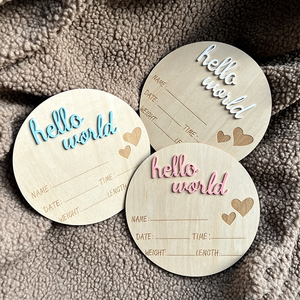 Targa in Legno Incisa Moderna 'Hello World' per Annuncio Nascita, Carta per Traguardi del Bambino - Product Image 1