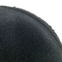 Berretto Lavorato a Maglia con Risvolto e Ricami, Progettato per Brand di Merchandising Gaming, per la Creazione di Linee di Abbigliamento Casual con Stili di Berretti da Gamer Ricamati