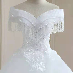 Factory Price New Luxury Long Train Wedding <b>Dress</b> Lace Bridal Ball Gown Sleeve Tassel <b>Retro</b> White - Product Image 3