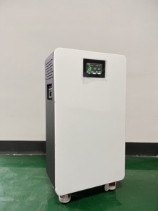 Klasse A 8000 Zyklen 10kWh 51,2V 200Ah Stapelbare Split LiFePO4 Batteriepack |   ESS CAN Bluetooth-Überwachungssystem für netzunabhängige Solaranlagen - Product Image 6