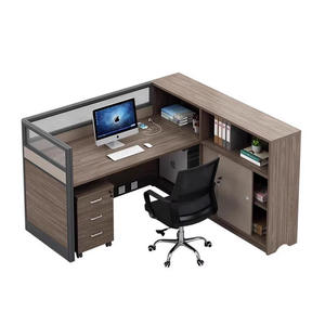 Estación de Trabajo Moderna en Cubículos, Conjunto de Escritorios para Personal de 2, 4, 6 y 8 Personas con Pantalla para Filiales Bancarias, Centros de Llamadas y Oficinas Municipales - Product Image 4