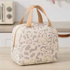 Bolsa de Almuerzo con Estampado de Leopardo, Bolsa Térmica Aislada para Mujer, Compacta para Oficina y Picnic - Product Image 5