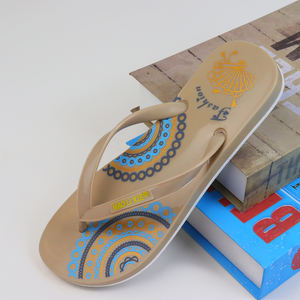 Popular diseño Guangzhou calzado <span class=keywords><strong>chanclas</strong></span> plataforma <span class=keywords><strong>chanclas</strong></span> zapatillas para <span class=keywords><strong>mujer</strong></span> - Product Image 2