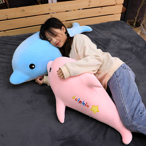 Oreiller en <span class=keywords><strong>peluche</strong></span> en forme de <span class=keywords><strong>dauphin</strong></span> géant bleu dodu, nouvelle arrivée, vente en gros et au détail, jouet en <span class=keywords><strong>peluche</strong></span> de haute qualité, adorable animal marin - Product Image 3