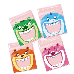 Bolsas de Embalaje de Alimentos Autoadhesivas 4 en 1 con Diseño de Boca Grande de Dibujos Animados, 100 Unidades/Bolsa, PVC con Relieve para Galletas, Dulces, Chocolate y Otros Bocadillos - Product Image 1