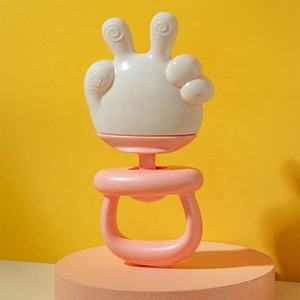 <span class=keywords><strong>Anneau</strong></span> en silicone pour bébé unisexe Anti-consommation et résistant aux morsures Bâton de <span class=keywords><strong>dent</strong></span> apaisant de qualité alimentaire et hochet pour nouveau-nés - Product Image 4