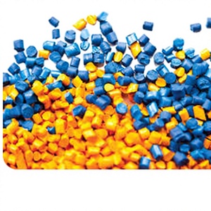 Masterbatch colorant haute performance à faible coût pour emballages alimentaires, moulage par injection et soufflage, avec couleur personnalisable - Product Image 1