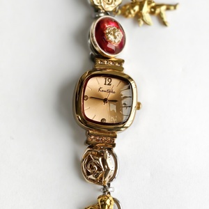 Reloj de Pulsera Zoryn con Detalles de Esmalte Rosa, Estilo Vintage, con Cristales de Esmeralda, Hecho a Mano con Cuentas, Reloj de Cuarzo para Mujer - Product Image 4